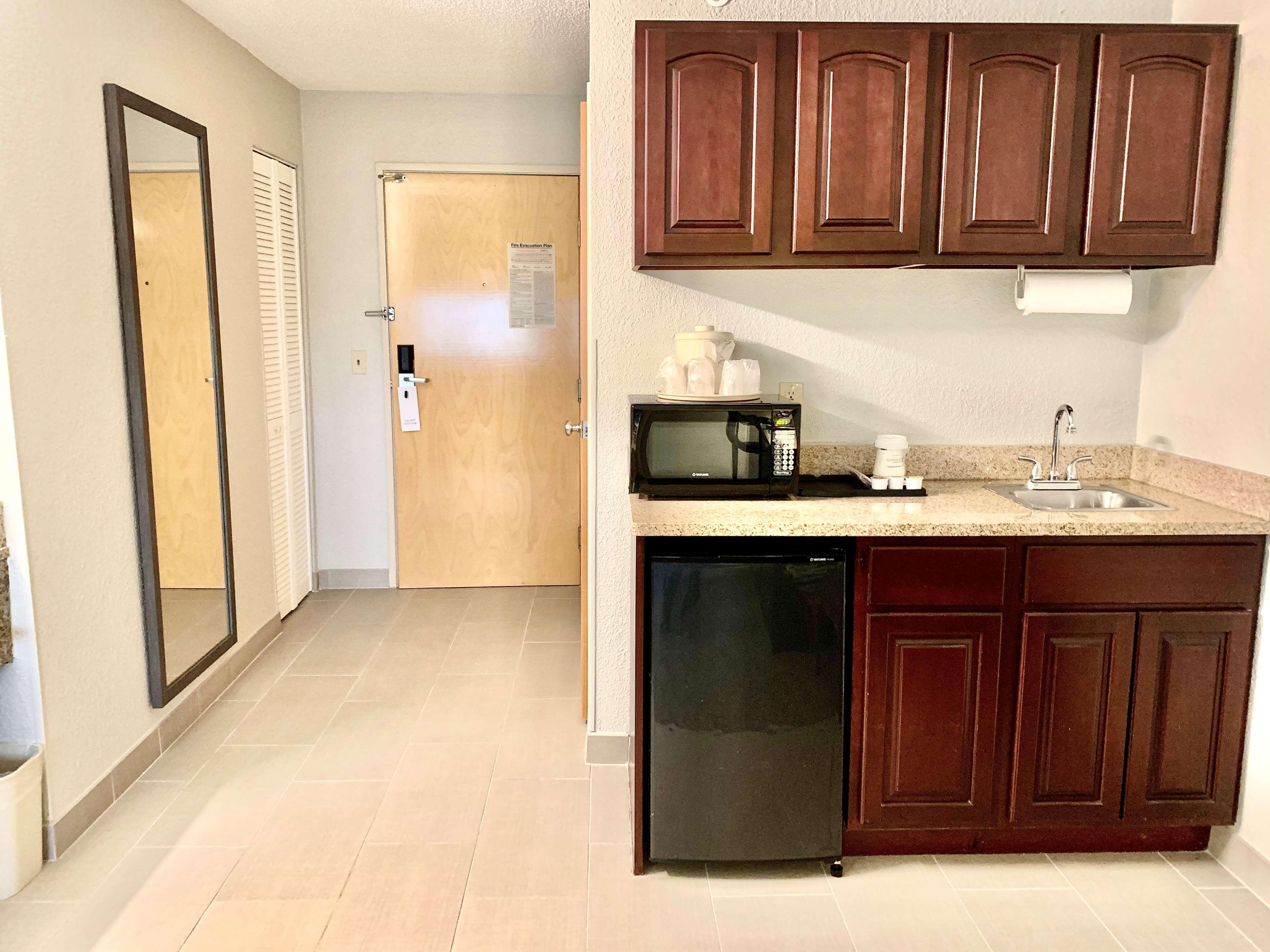 Best Western Oswego Hotel Eksteriør billede